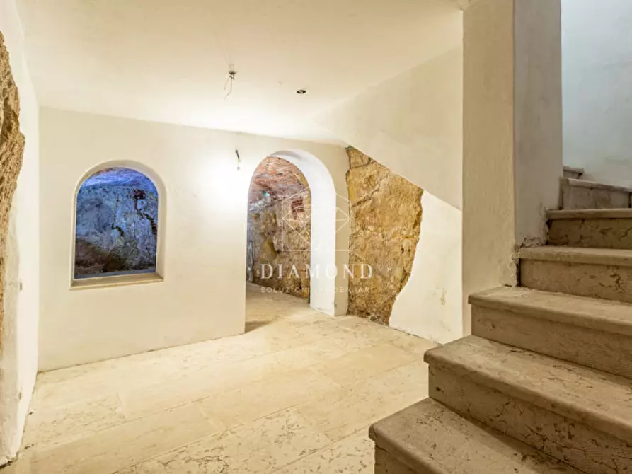 Immagine 72 di Villa in vendita  in Via Biondella a Verona