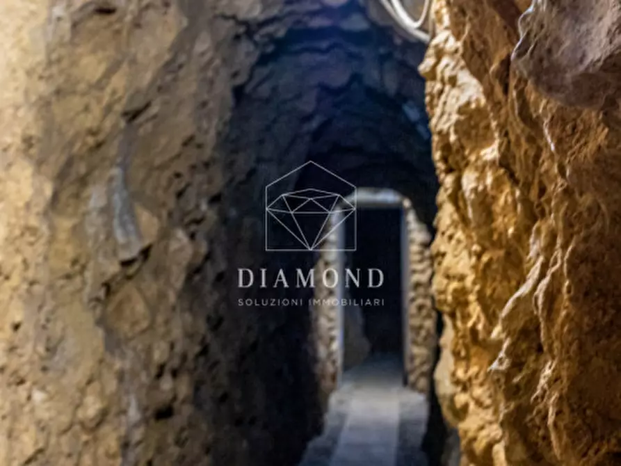 Immagine 78 di Villa in vendita  in Via Biondella a Verona