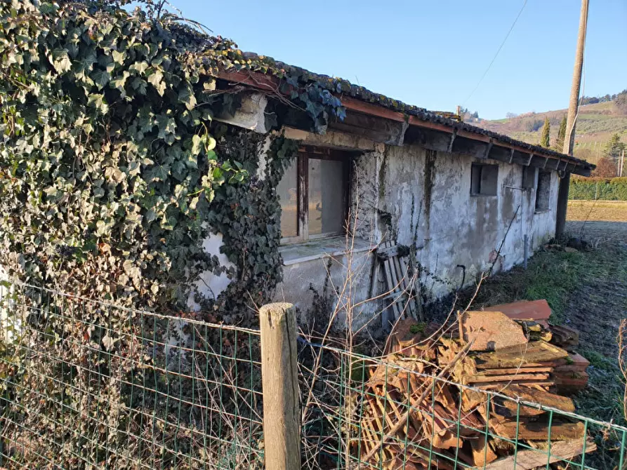 Immagine 3 di Rustico / casale in vendita  in VIA SETTECROCIARI a Cesena