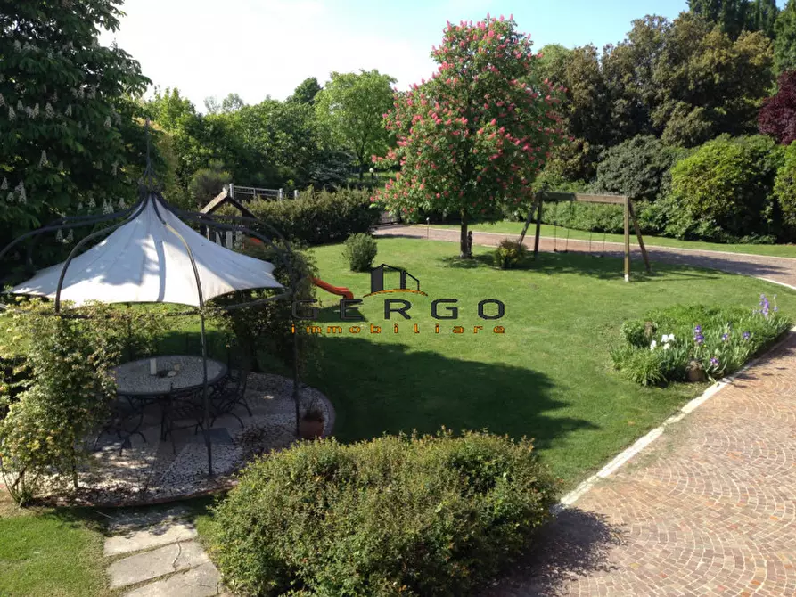 Immagine 9 di Villa in vendita  in Via Roma a San Biagio Di Callalta