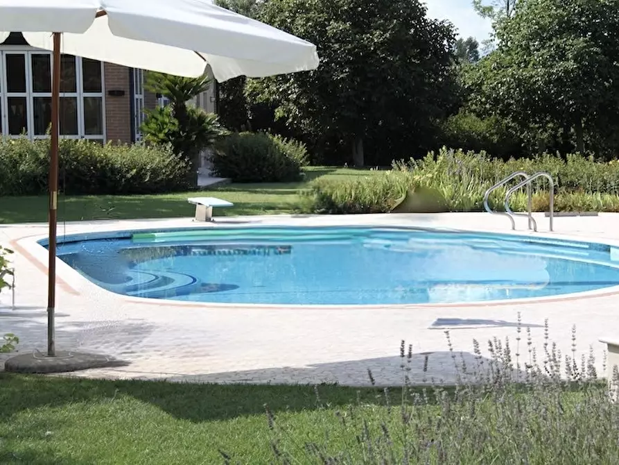 Immagine 42 di Villa in vendita  in Via Roma a San Biagio Di Callalta