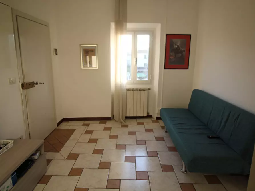 Immagine 3 di Appartamento in vendita  in via di bucine a Montevarchi