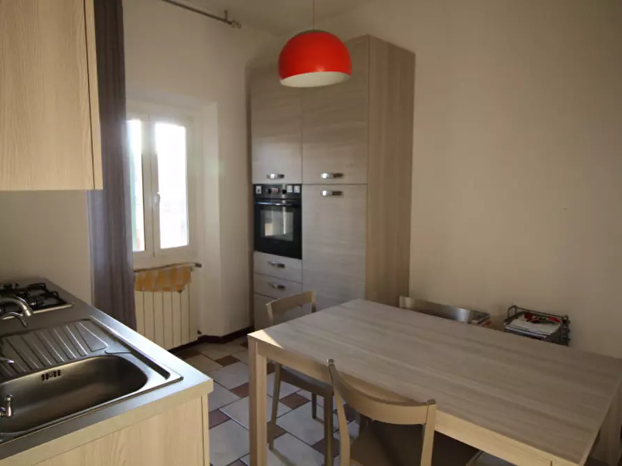 Immagine 4 di Appartamento in vendita  in via di bucine a Montevarchi