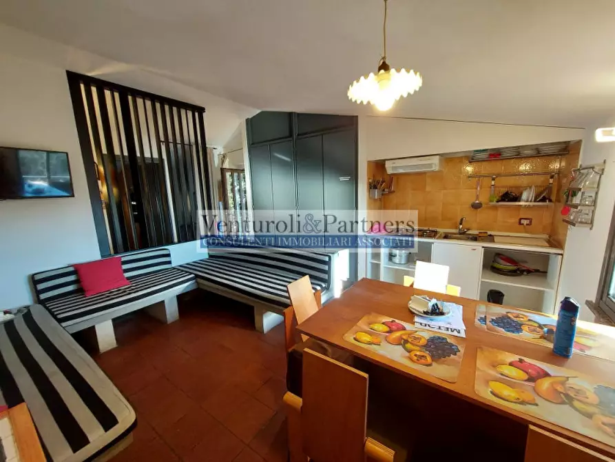 Immagine 23 di Villa in vendita  in via europa a Tignale