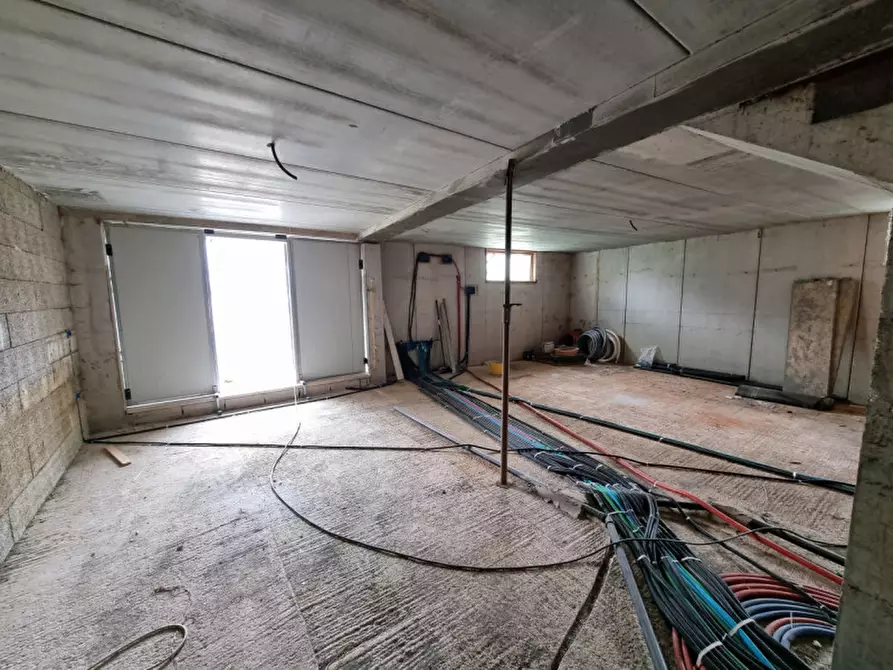 Immagine 8 di Casa bifamiliare in vendita  in via niccolo tommaseo a Vo