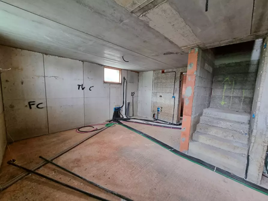 Immagine 9 di Casa bifamiliare in vendita  in via niccolo tommaseo a Vo