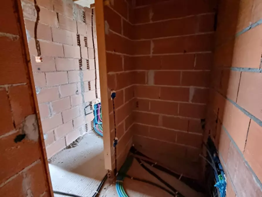 Immagine 21 di Casa bifamiliare in vendita  in via niccolo tommaseo a Vo