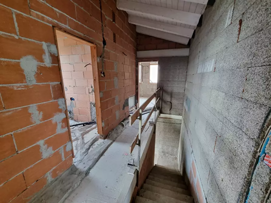 Immagine 23 di Casa bifamiliare in vendita  in via niccolo tommaseo a Vo