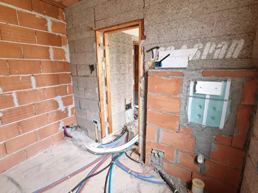 Immagine 33 di Casa bifamiliare in vendita  in via niccolo tommaseo a Vo