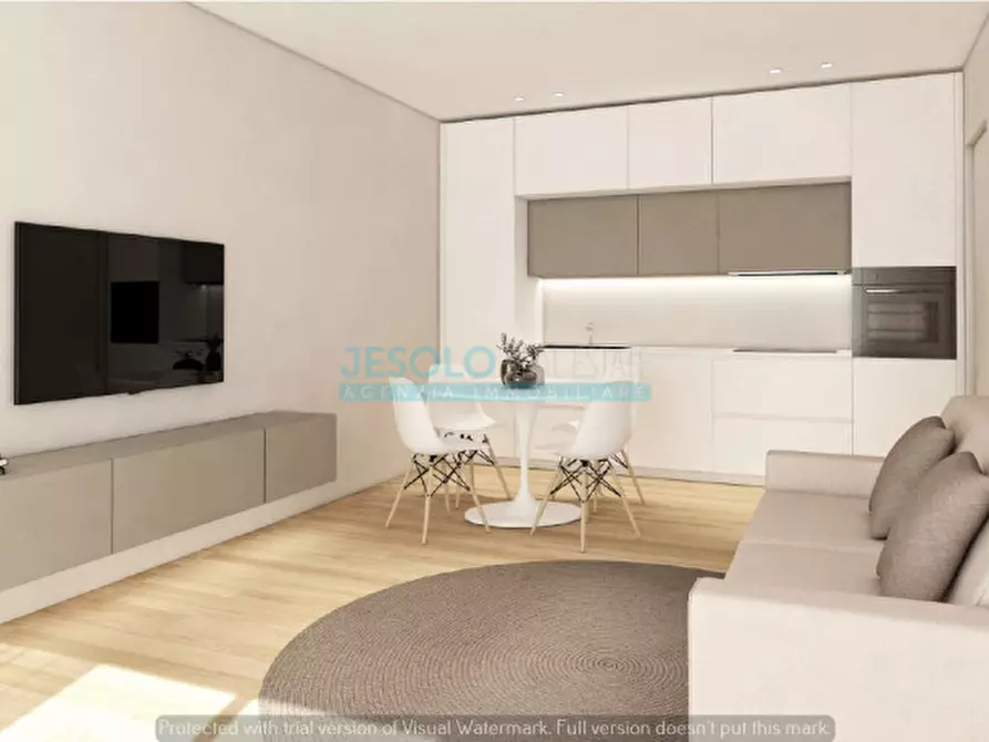 Immagine 2 di Appartamento in vendita  in Piazza Milano a Jesolo