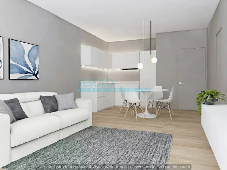 Immagine 11 di Appartamento in vendita  in Piazza Milano a Jesolo