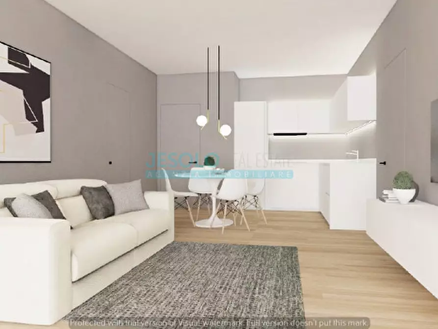 Immagine 14 di Appartamento in vendita  in Piazza Milano a Jesolo