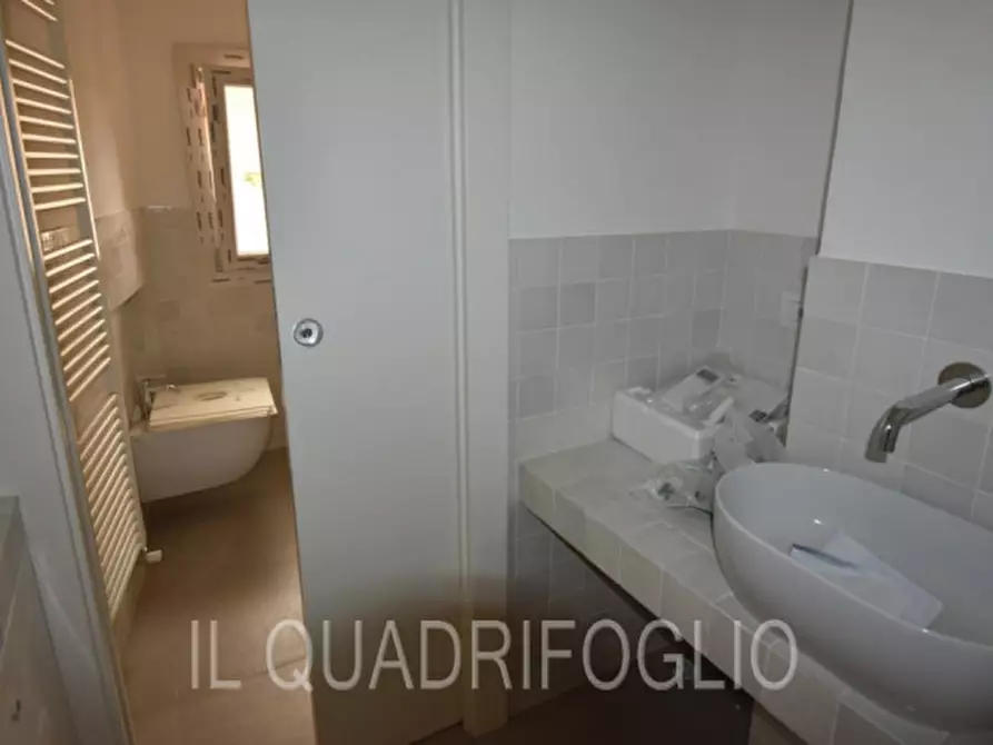 Immagine 3 di Appartamento in vendita  a Cesena