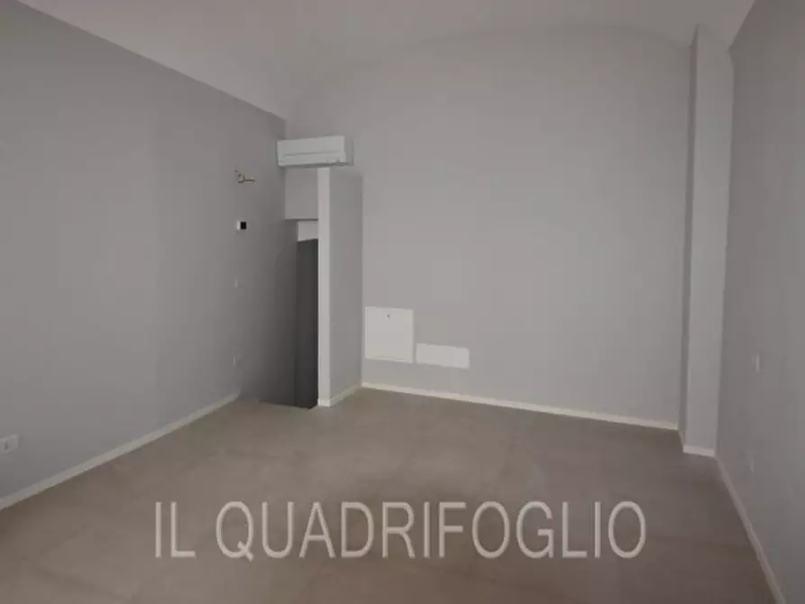 Immagine 6 di Appartamento in vendita  a Cesena