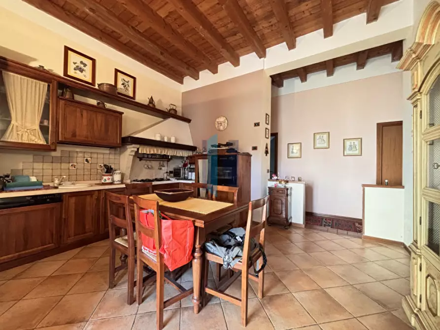 Immagine 1 di Rustico / casale in vendita  a Brescia