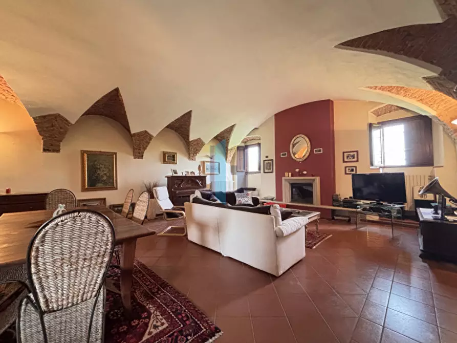 Immagine 6 di Rustico / casale in vendita  a Brescia