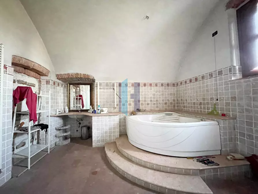 Immagine 20 di Rustico / casale in vendita  a Brescia