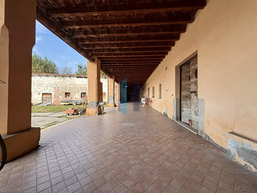 Immagine 21 di Rustico / casale in vendita  a Brescia