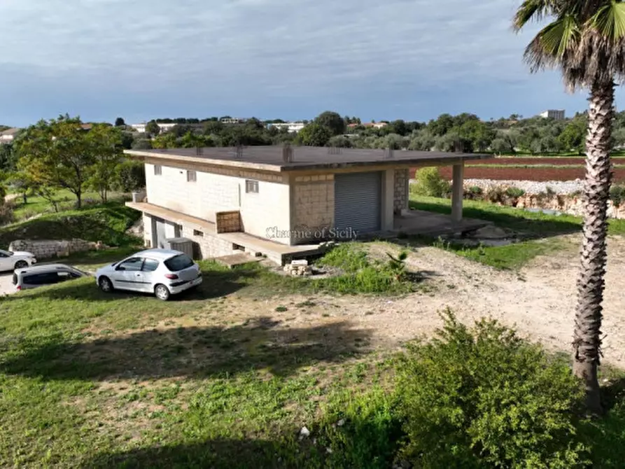 Immagine 5 di Villa in vendita  in Via Torre Cannata a Modica