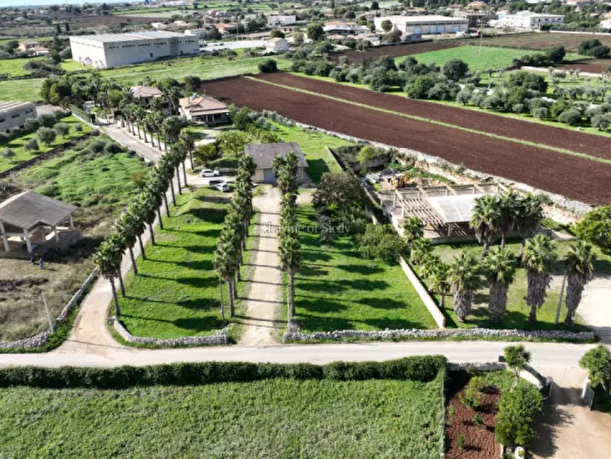 Immagine 9 di Villa in vendita  in Via Torre Cannata a Modica