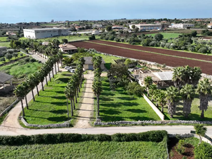 Immagine 26 di Villa in vendita  in Via Torre Cannata a Modica