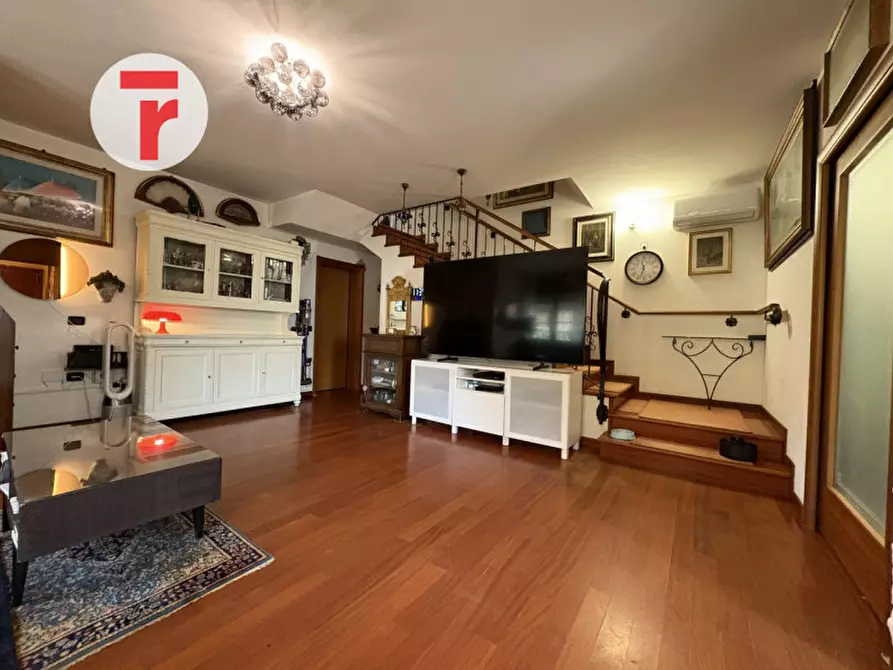 Immagine 3 di Casa bifamiliare in vendita  in Via Retrone a Padova