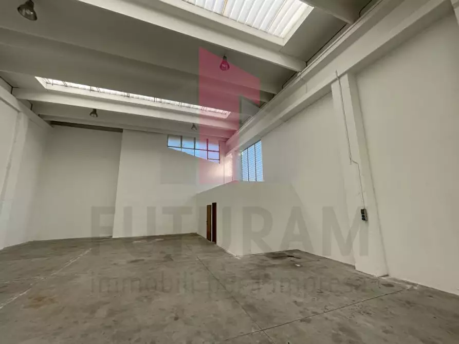 Immagine 1 di Capannone industriale in affitto  in via battisti a Marano Vicentino