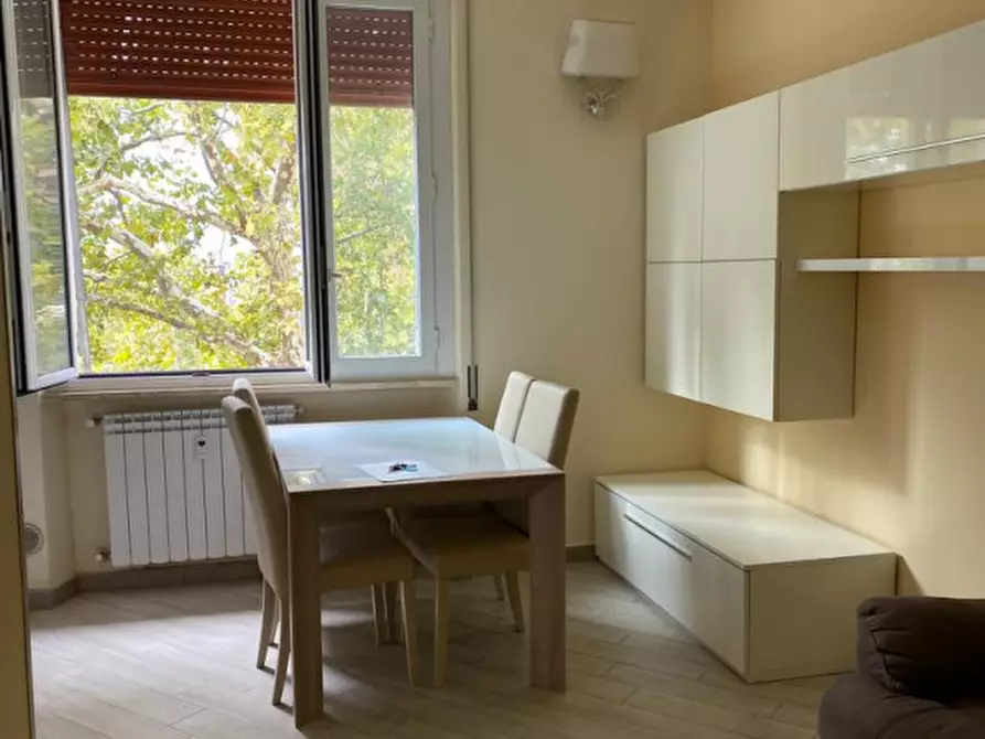 Immagine 10 di Appartamento in vendita  in VIA NOMENTANA a Roma