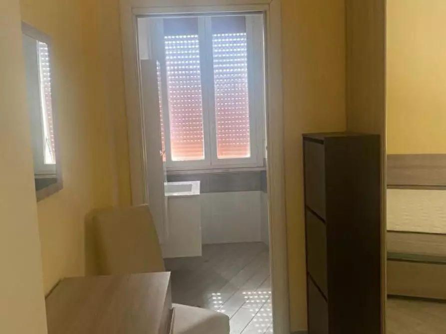 Immagine 36 di Appartamento in vendita  in VIA NOMENTANA a Roma