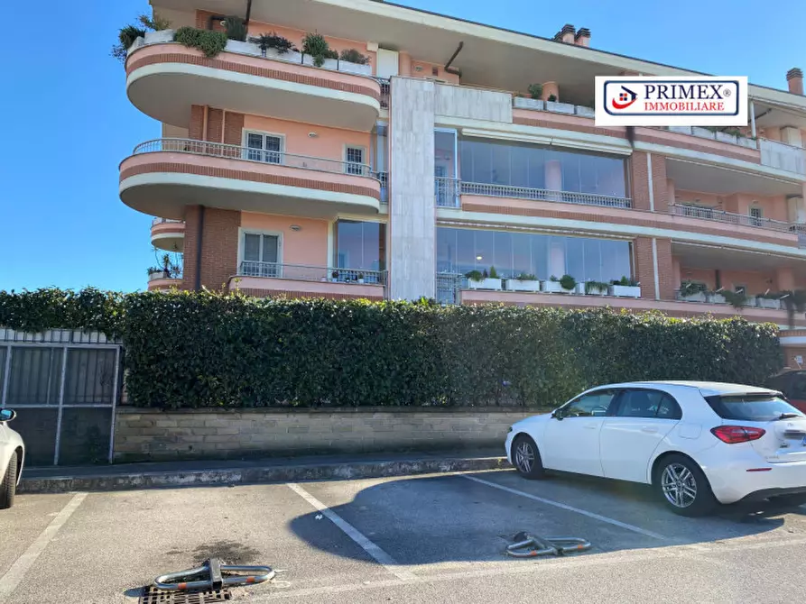 Immagine 2 di Cantina in vendita  in VIA PERICLE FAZZINI a Roma