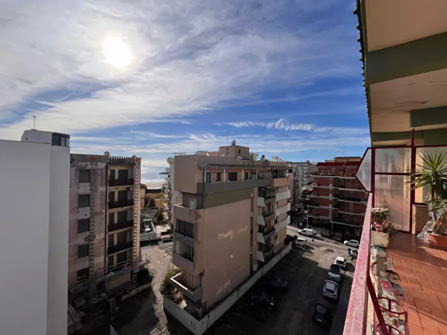 Immagine 12 di Attico in vendita  in Via Venezia a Nettuno