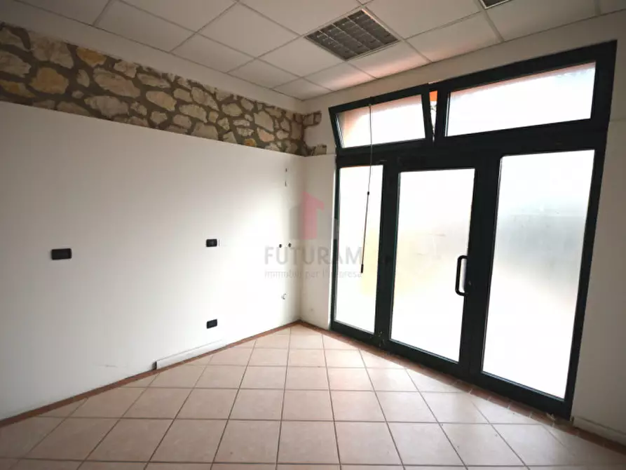 Immagine 7 di Negozio in affitto  in VIA PUCCINI 10 a Brendola