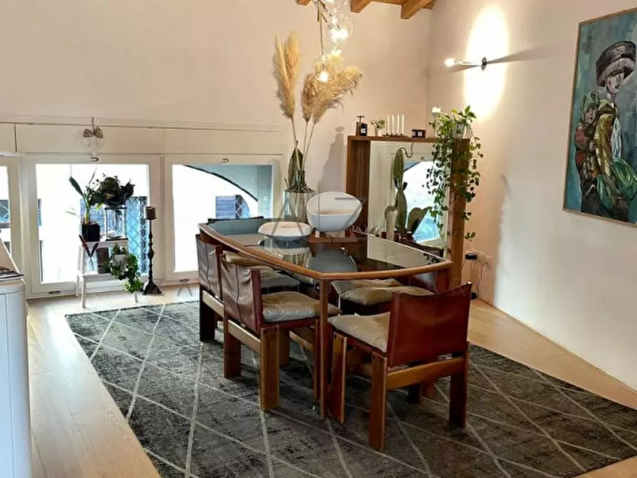Immagine 1 di Appartamento in vendita  in Palazzo Pasquali a Asolo