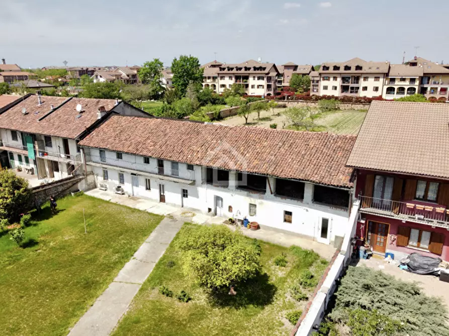 Immagine 2 di Terreno in vendita  in Via Mazzè a Chivasso