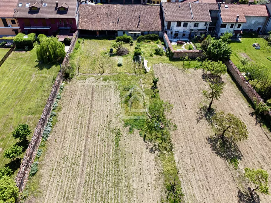 Immagine 5 di Terreno in vendita  in Via Mazzè a Chivasso