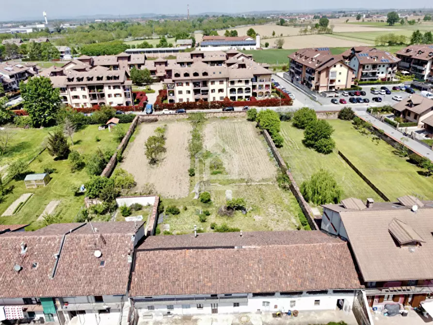 Immagine 7 di Terreno in vendita  in Via Mazzè a Chivasso