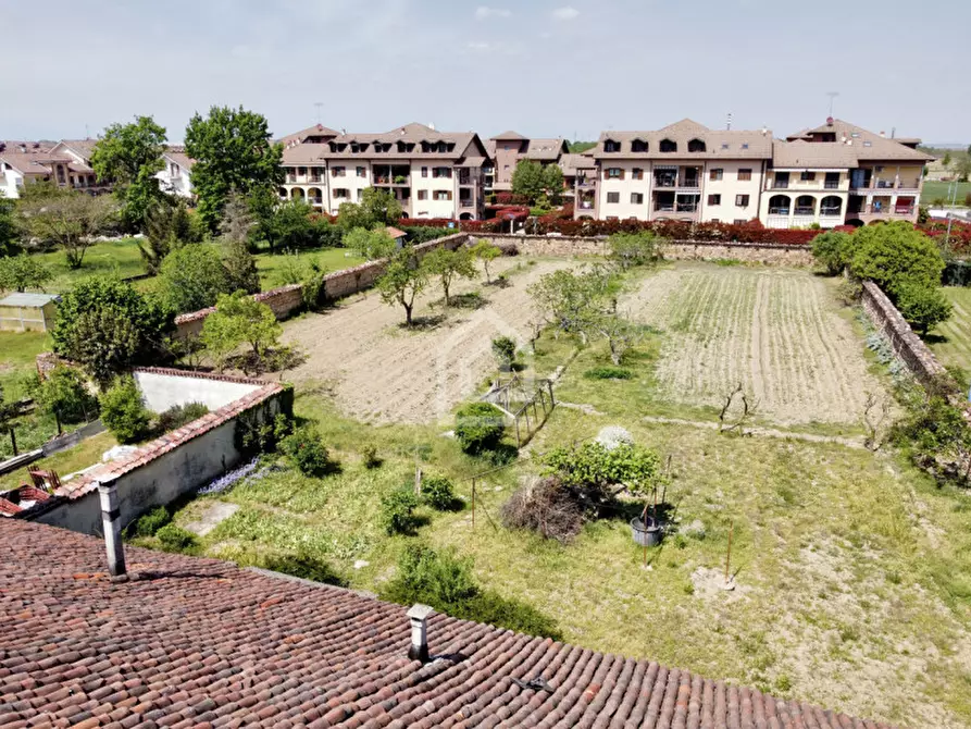 Immagine 14 di Terreno in vendita  in Via Mazzè a Chivasso