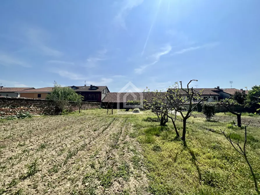 Immagine 29 di Terreno in vendita  in Via Mazzè a Chivasso