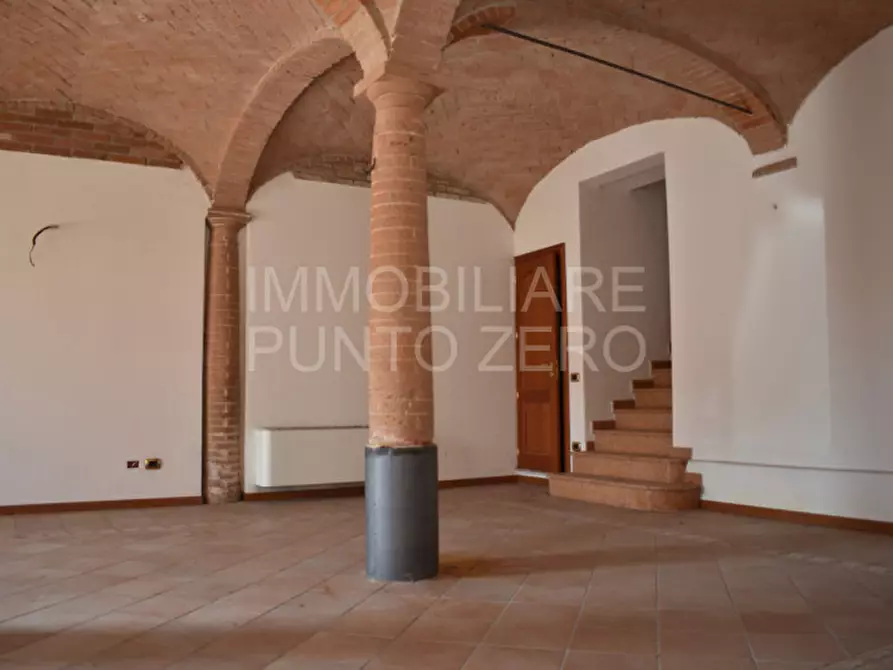 Immagine 1 di Casa bifamiliare in vendita  in Vigolante a Parma