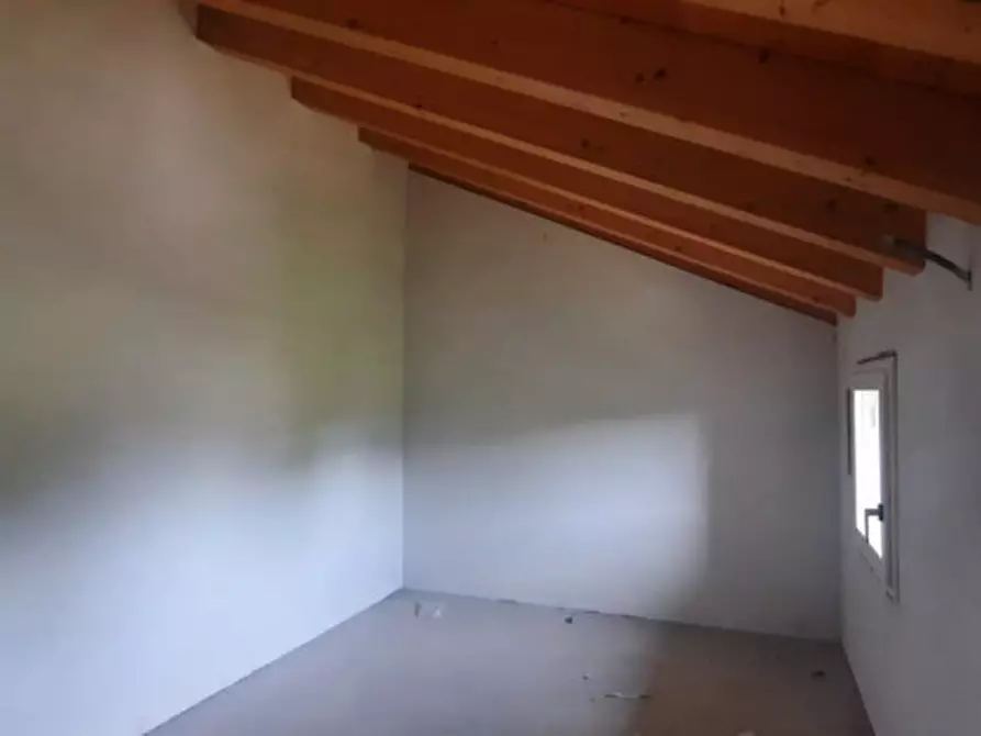 Immagine 4 di Appartamento in vendita  in VIA MONTEGRAPPA a Salzano