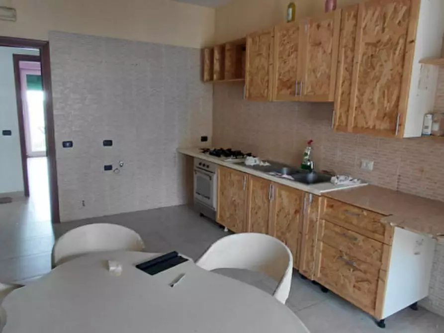 Immagine 12 di Appartamento in affitto  in Via Consalvo 105 a Napoli