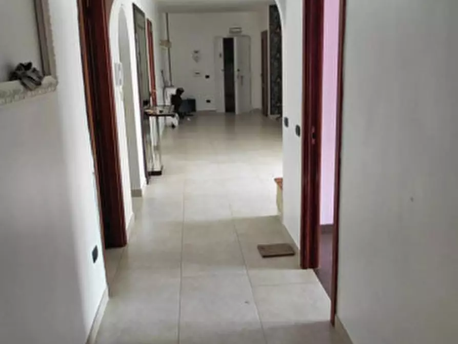 Immagine 31 di Appartamento in affitto  in Via Consalvo 105 a Napoli