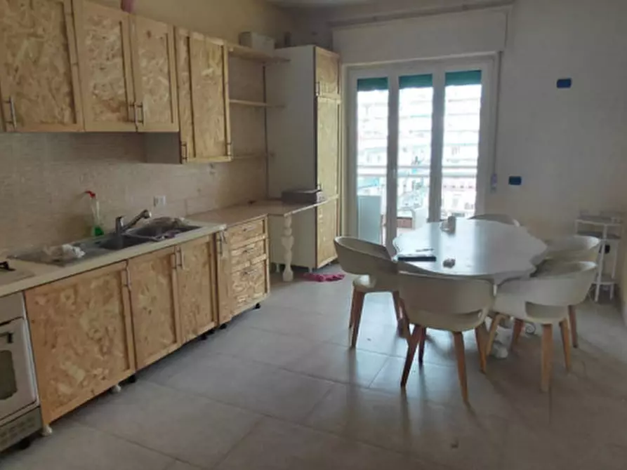 Immagine 45 di Appartamento in affitto  in Via Consalvo 105 a Napoli