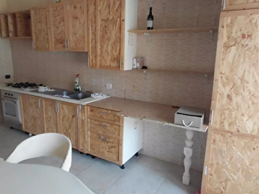 Immagine 46 di Appartamento in affitto  in Via Consalvo 105 a Napoli