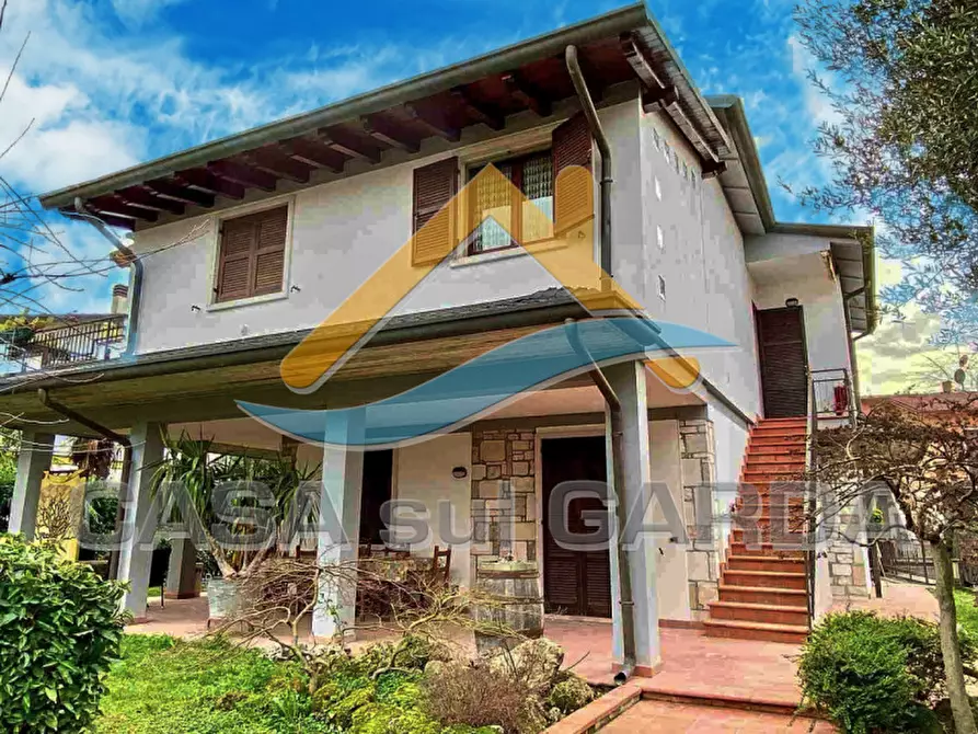 Immagine 4 di Appartamento in vendita  in Via Alfieri a Peschiera Del Garda