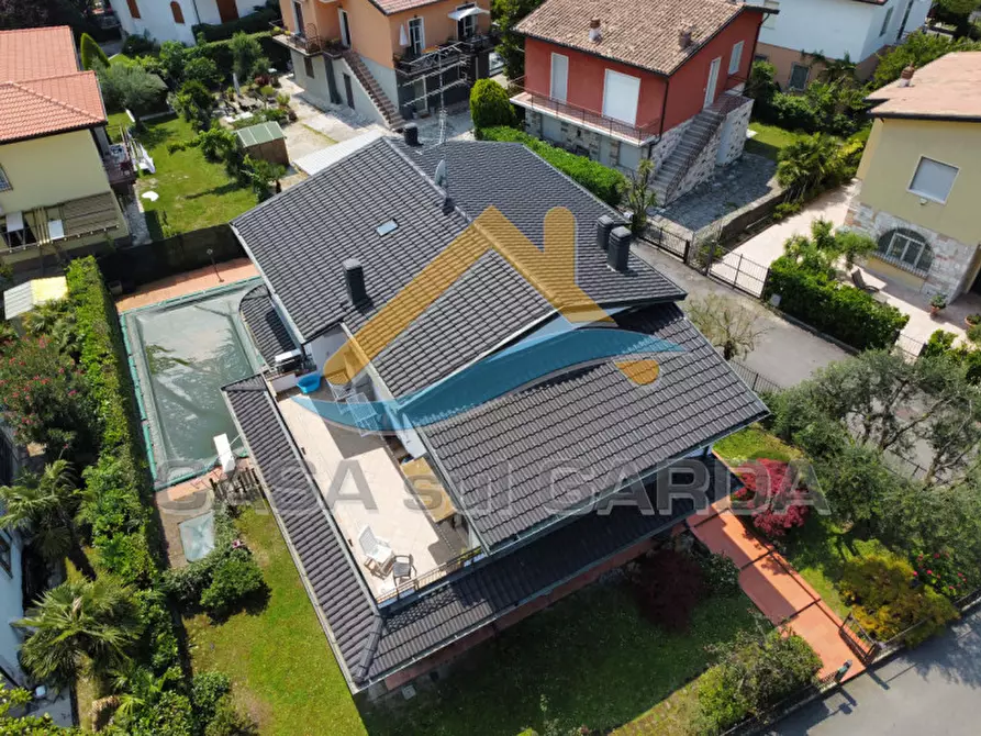 Immagine 13 di Appartamento in vendita  in Via Alfieri a Peschiera Del Garda