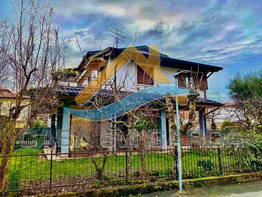 Immagine 15 di Appartamento in vendita  in Via Alfieri a Peschiera Del Garda