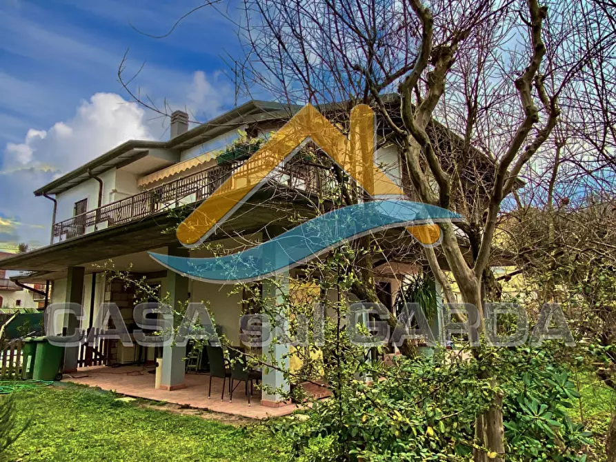 Immagine 17 di Appartamento in vendita  in Via Alfieri a Peschiera Del Garda