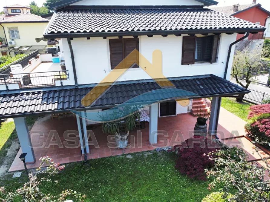 Immagine 21 di Appartamento in vendita  in Via Alfieri a Peschiera Del Garda