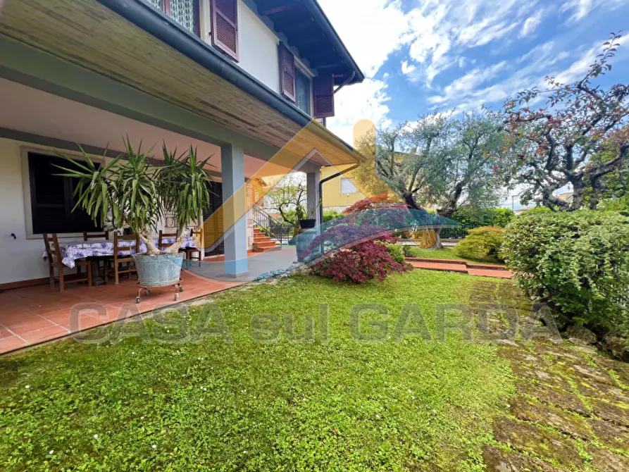 Immagine 25 di Appartamento in vendita  in Via Alfieri a Peschiera Del Garda